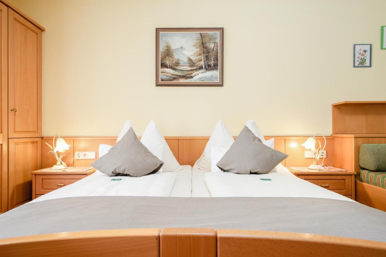 Pension Glitschnerhof Aigen im Ennstal Bagian luar foto